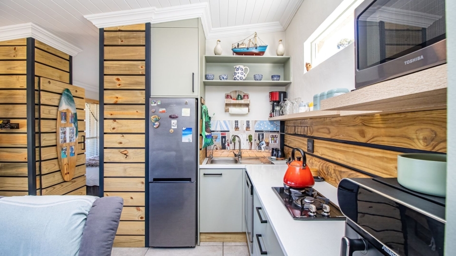 1 Bedroom Property for Sale in Onrus Western Cape